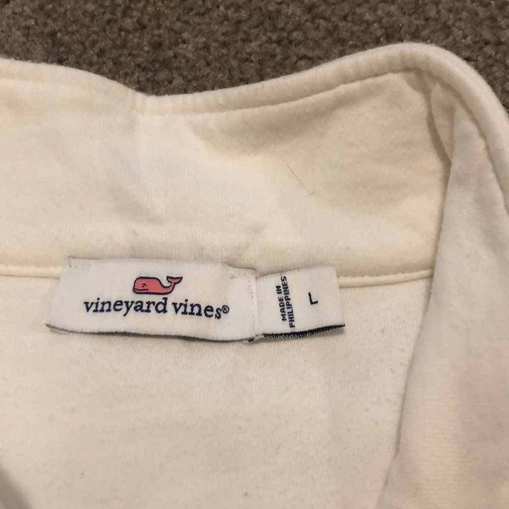 Vineyard Vines Pull Over - image 3